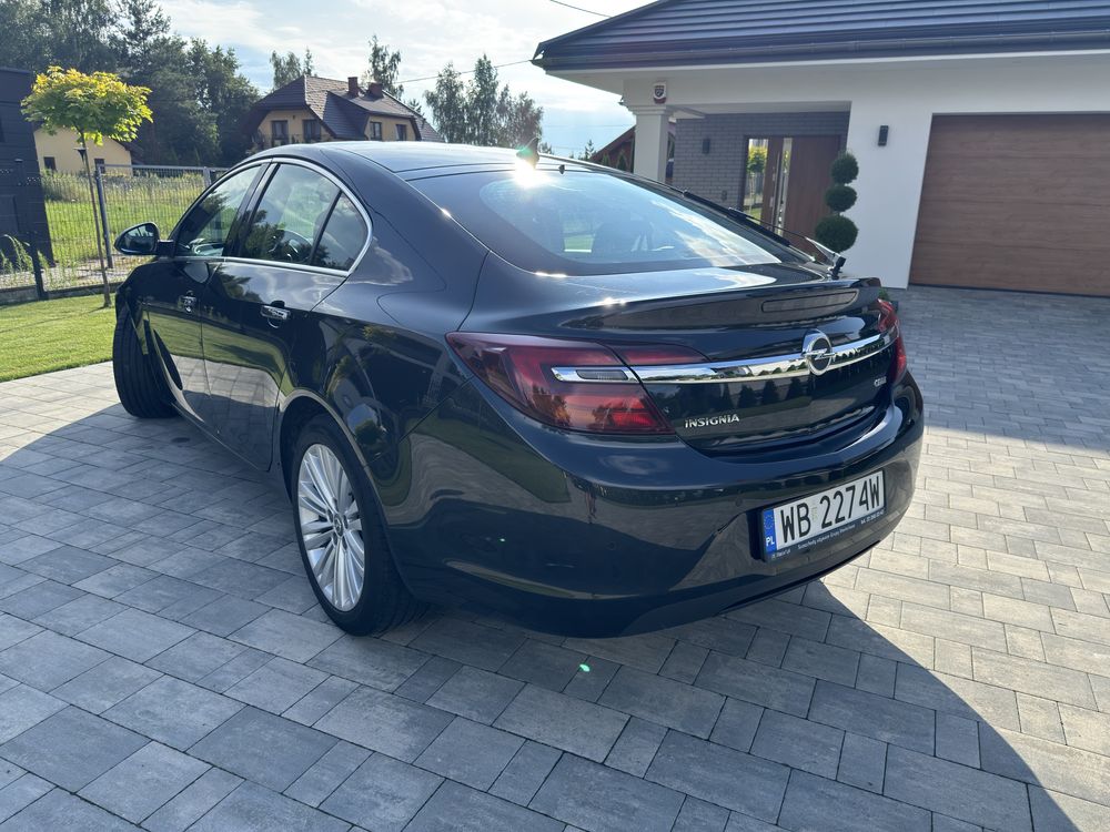 **Opel Insignia 2.0 CDTI 165 KM – wersja COSMO, pełna opcja, stan BDB!