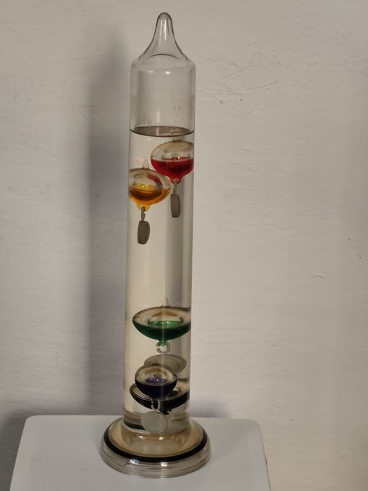 Sprzedam termometr Galileusza