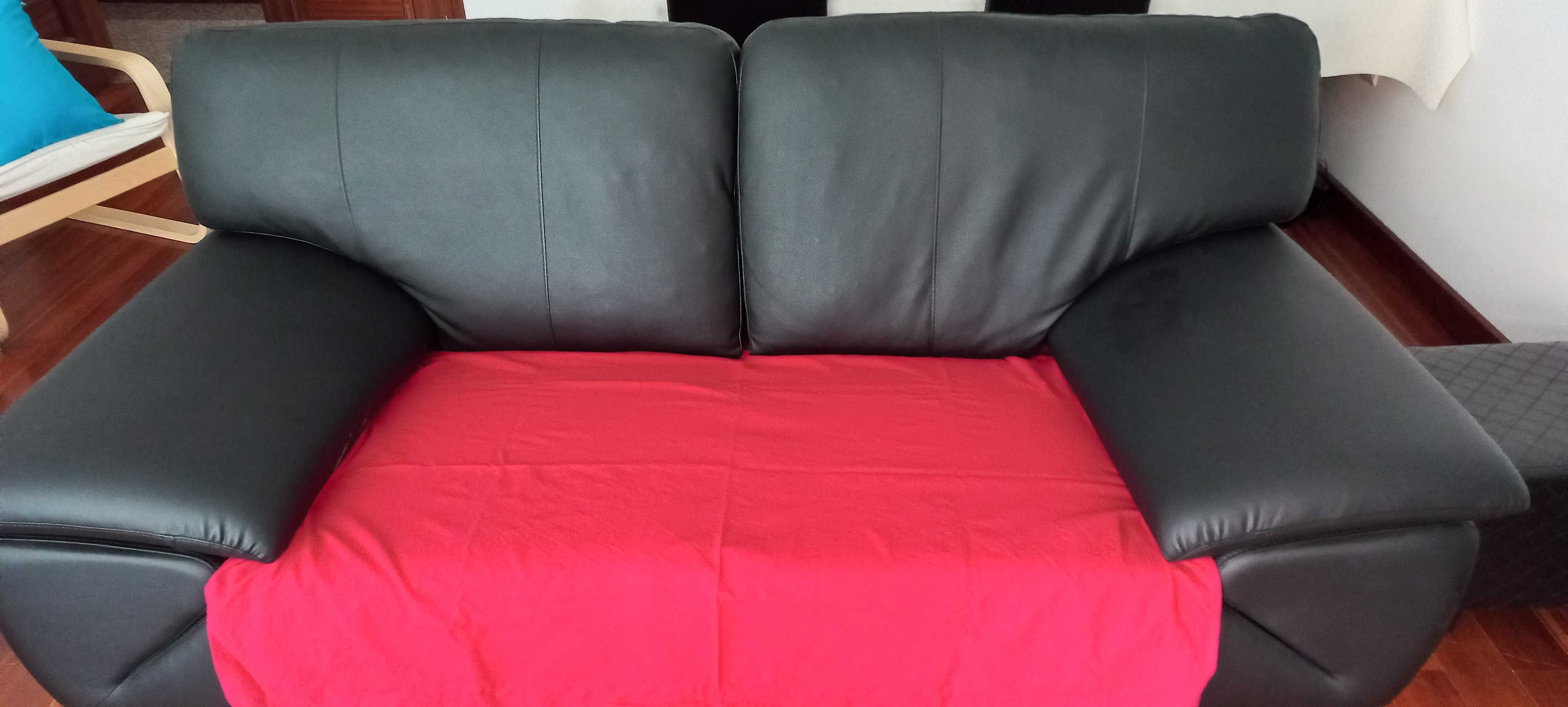 2 Sofás (3+2 Lugares)