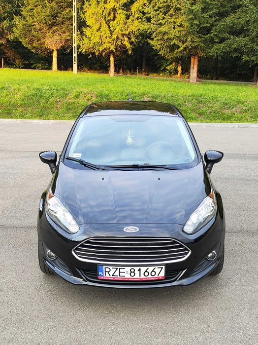 Ford fiesta 1.6  16v Lpg