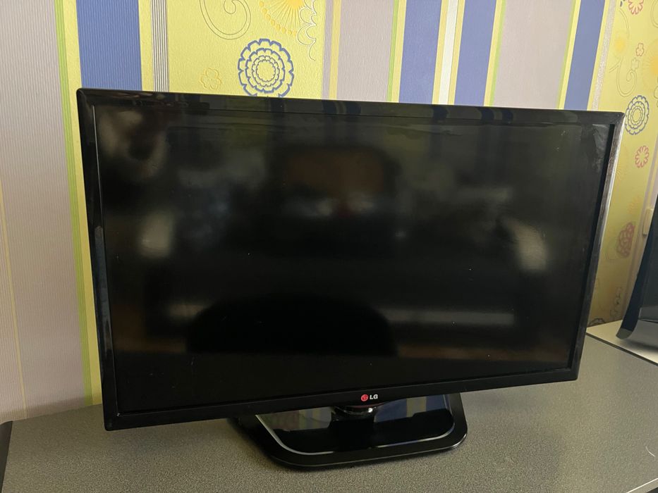 Телевізор LG 32 діагональ