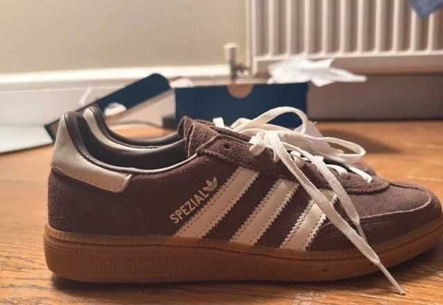 ^LAICAILAI^/ Handball_Spezial_Adidas*/Earth_Strata_Gum^/Buty R.40