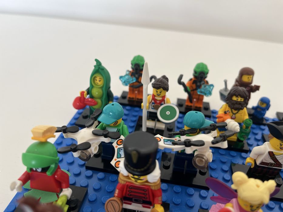LEGO Minifigurki CMF – 34 sztuki - Zbiorczo lub pojedynczo, WWA
