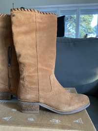 Botas camel mustang