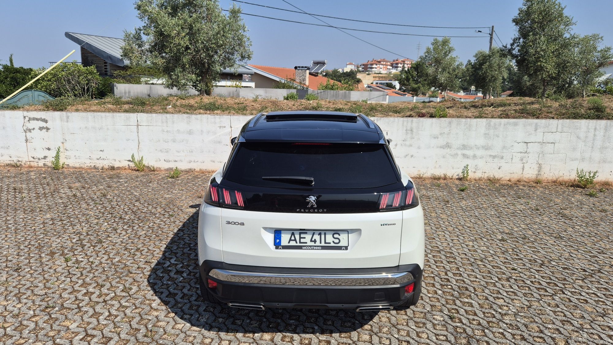 Peugeot 3008 HYBRID 1.6 225CV