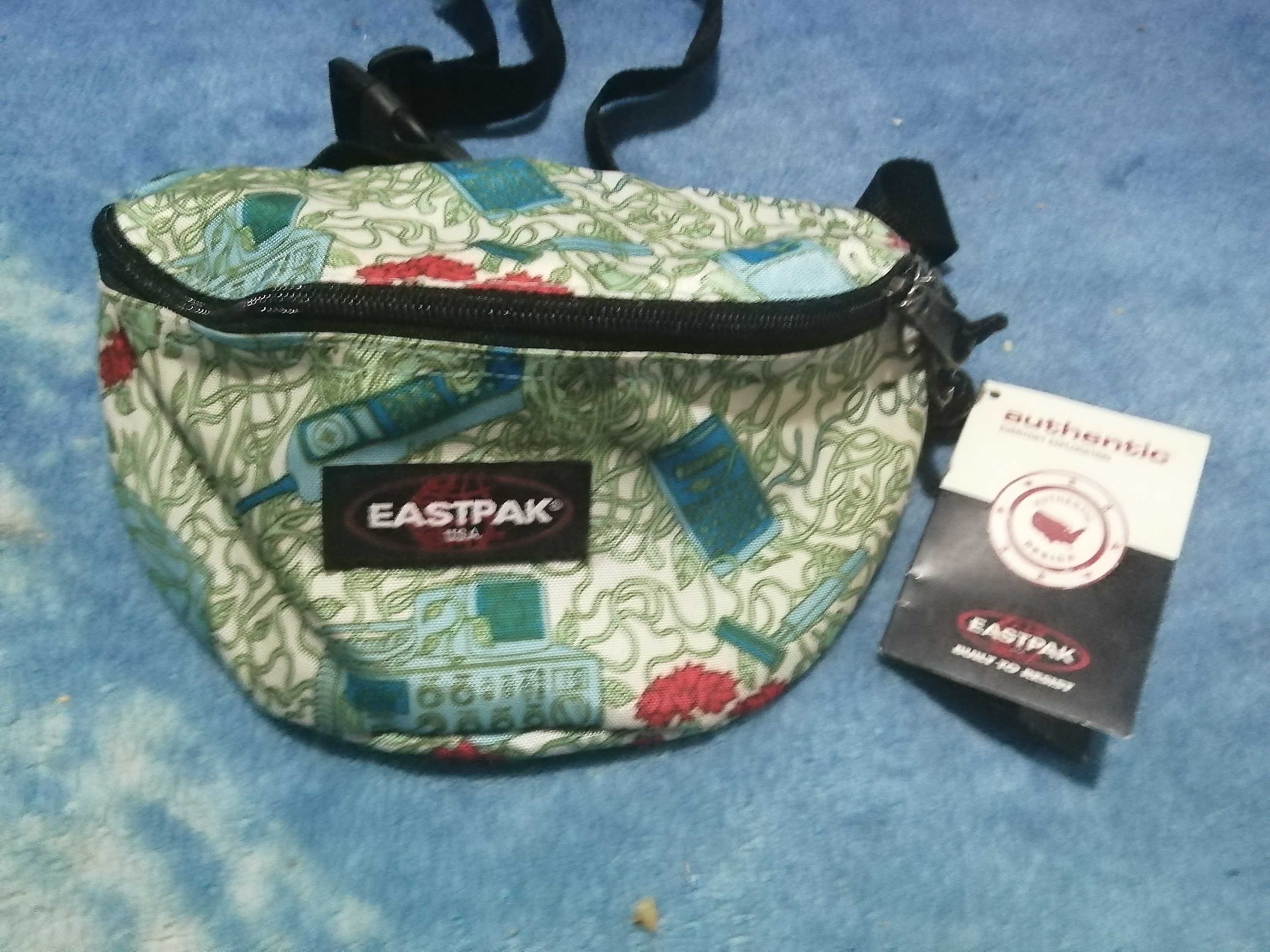 Bolsa de cintura Eastpak,,nova com etiqueta. Bom preço,aproveite