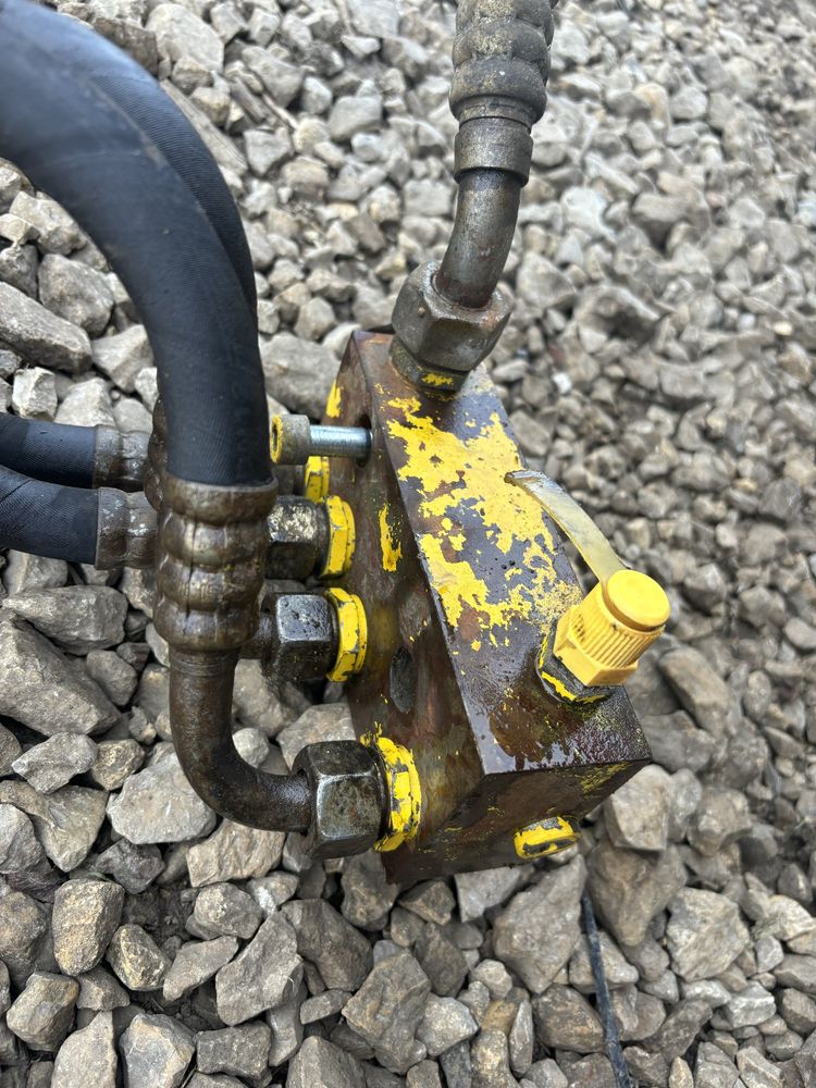Płyta dolna wibrator pompa rodzielacz wacker DPU 100-70