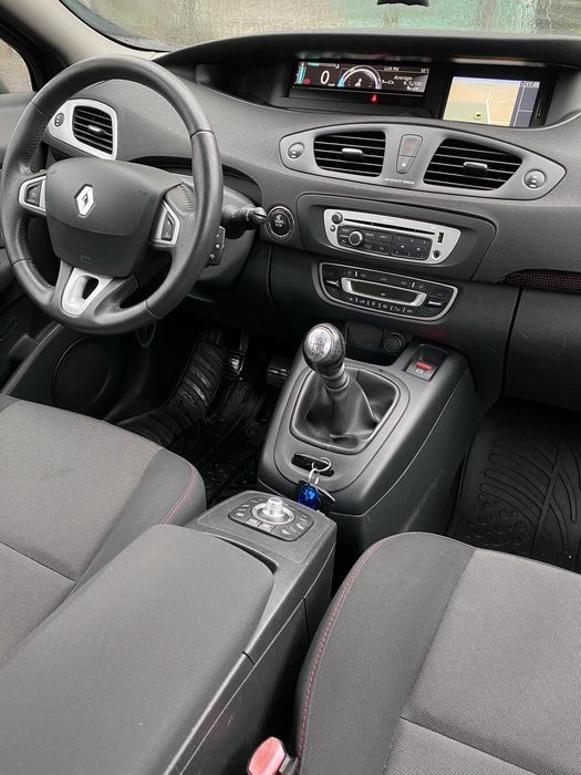 Продаю Рено Сценік2012р 6200$ БЕЗ ТОРГУ