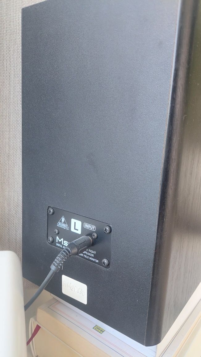 Behringer MS40 - Para monitorów odsłuchowych