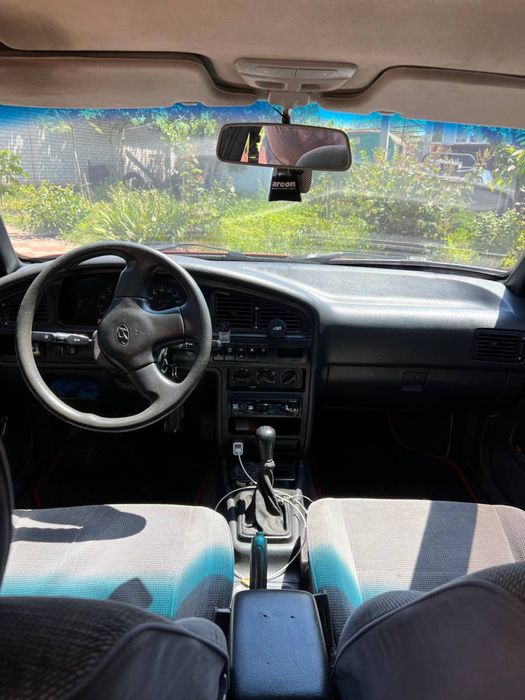 Продам машину HYUNDAI Lantra 1.6 1993