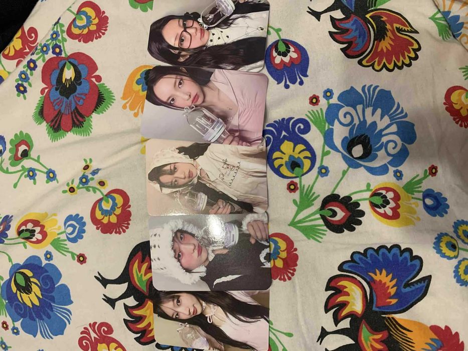 illit lightstick photocards