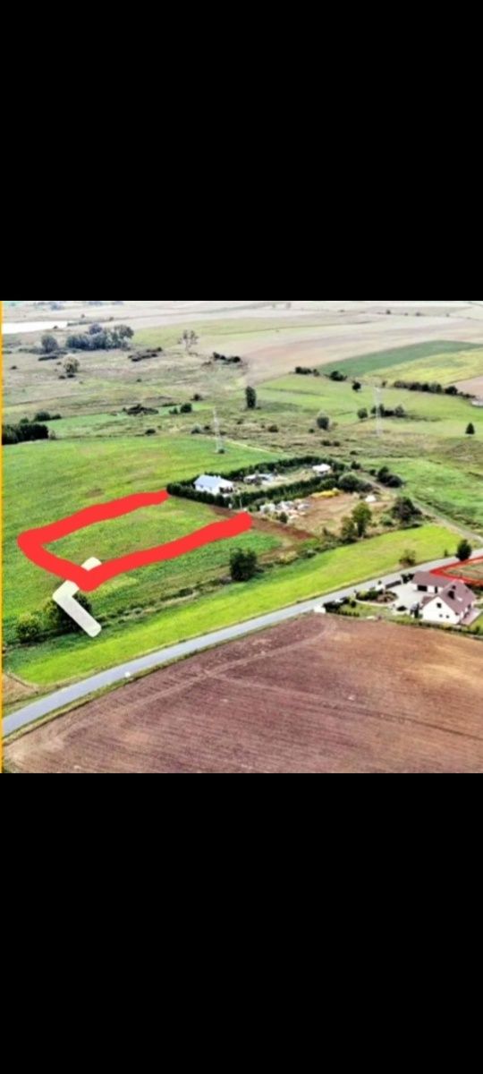 Parsów duża działka z wydanymi warunkami zabudowy.