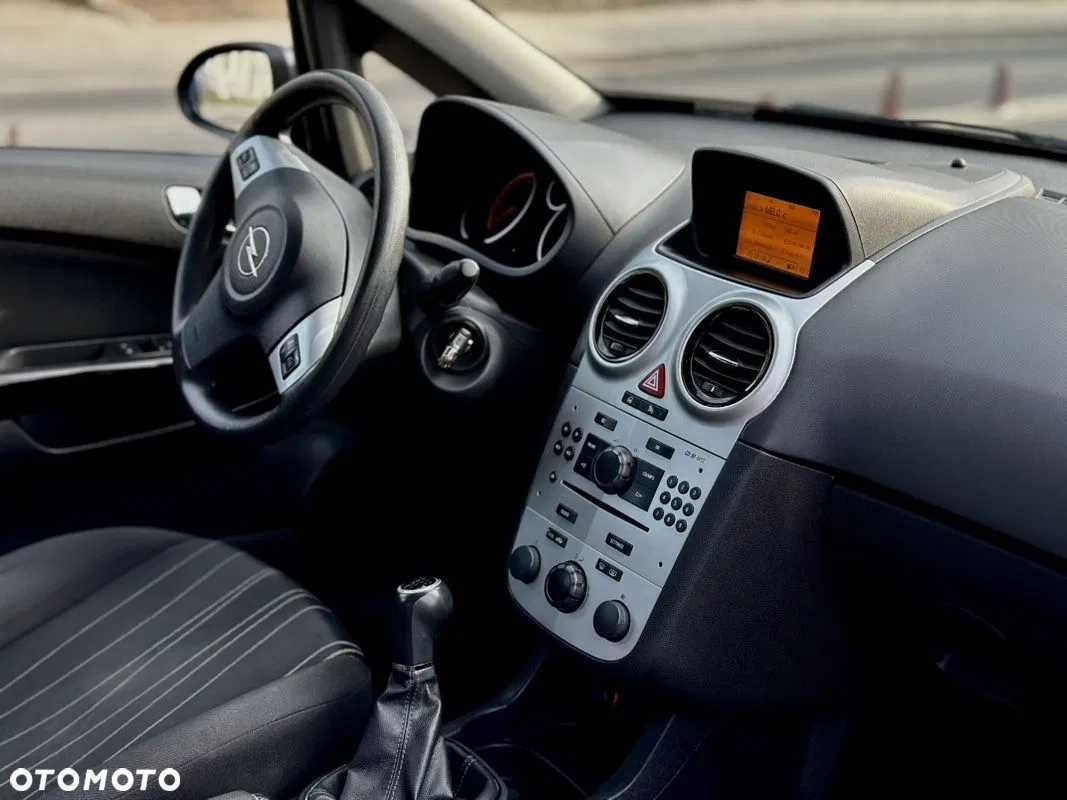 Opel Corsa D przebieg 147 tys klimatronic Zarejestrowany OC