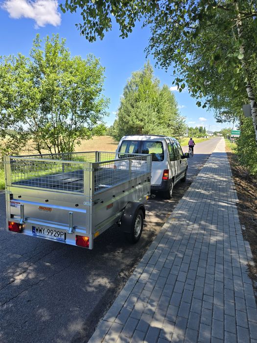 Rębak do gałęzi, przyczepka/ wynajem