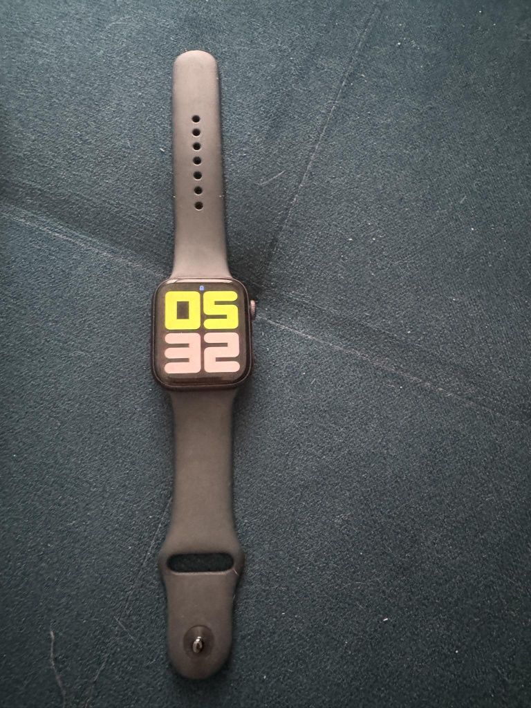 Apple Watch s6 44mm cellular lte