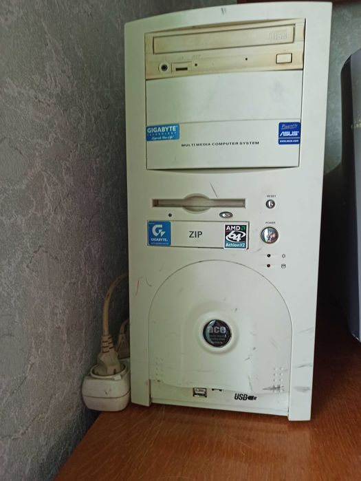 Комп'ютер AMD Athlon II X2 250 / 6 GB DDR3 / 500 Gb /TV Tuner