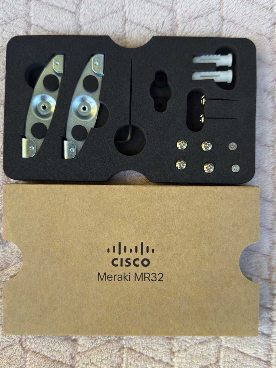 Точка доступу Cisco Meraki MR32
