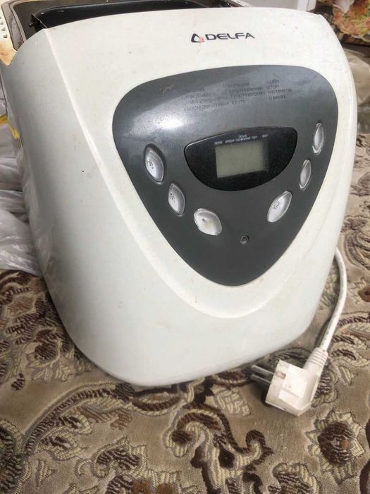 Хлебопечку DELFA бу