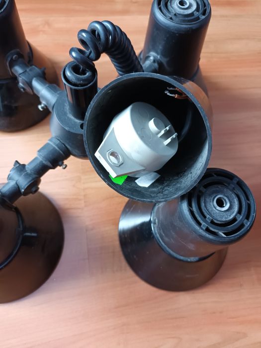 Lampa wisząca. Czarna. 4 x E27