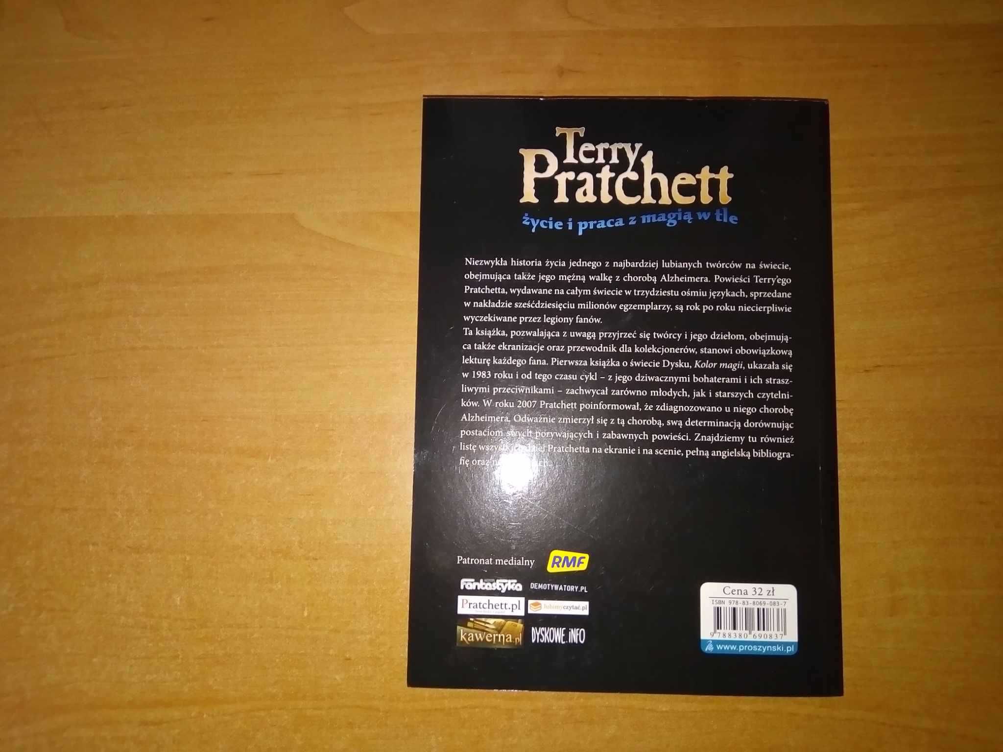Terry Pratchett życie i praca z magią w tle Craig Cabell 2015