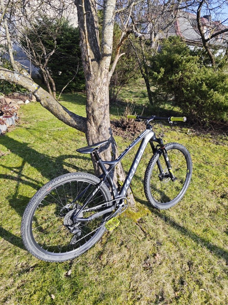 Kross level B12 11kg Full Carbon 2016