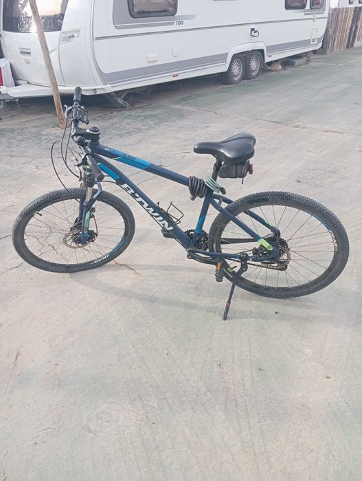 Bicicleta com acessórios