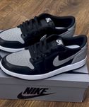 Чоловічі оригінальні Nike Air Jordan 1 low OG Snadow 2024