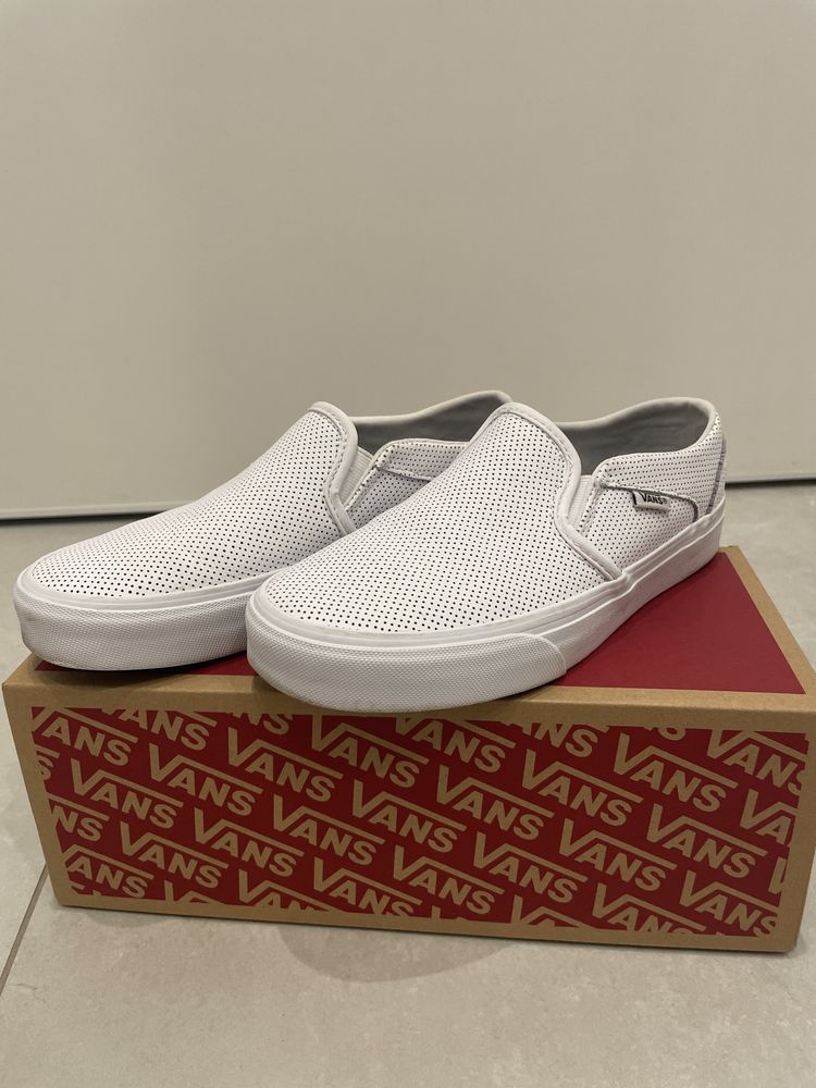 Buty wsuwane VANS 36,5 biale