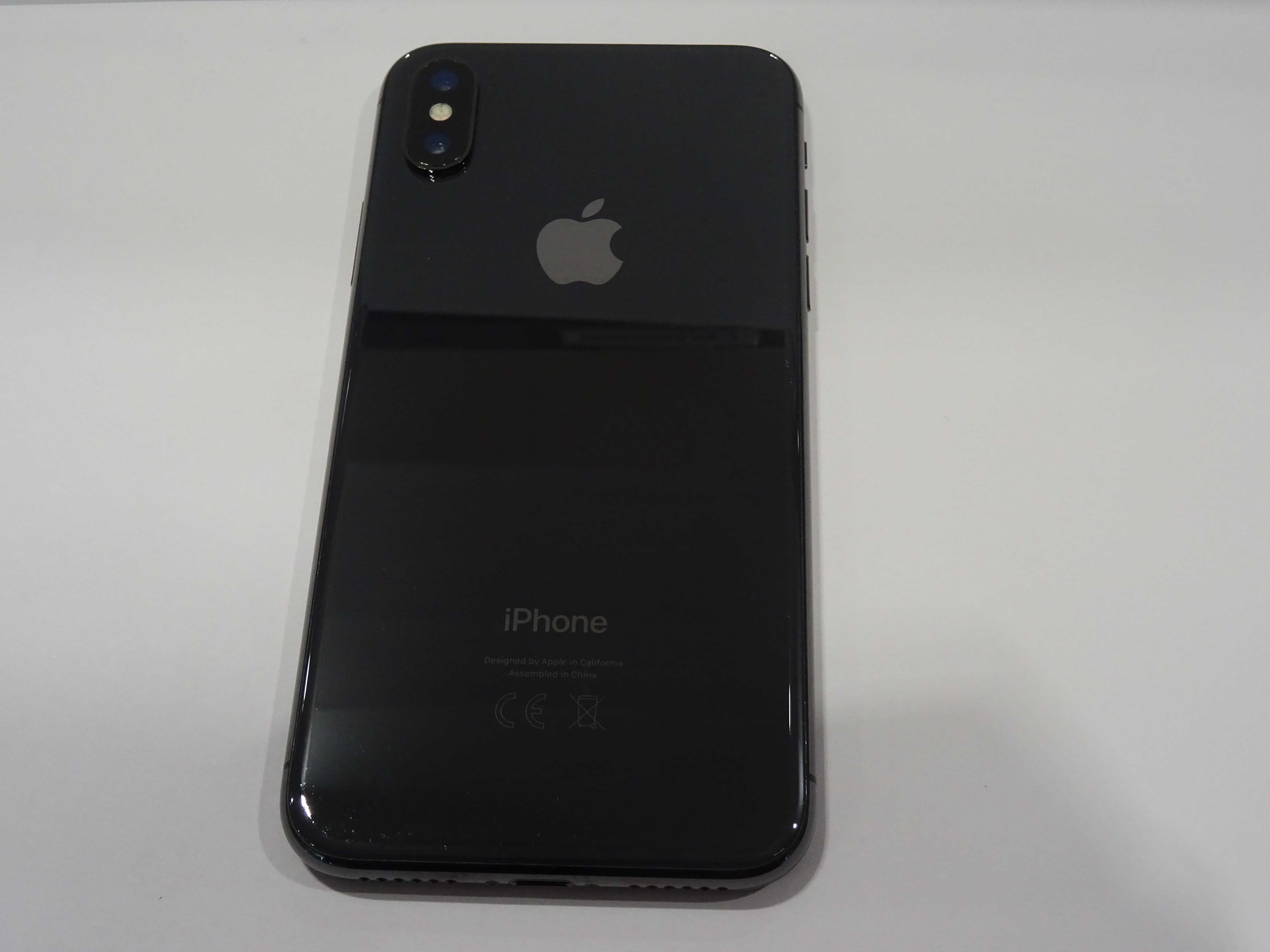 Apple IPhone Xs , 64GB , powystawowy , czarny