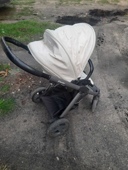 sprzedam wózek dziecięcy x-lander  beżowy plus dodatki