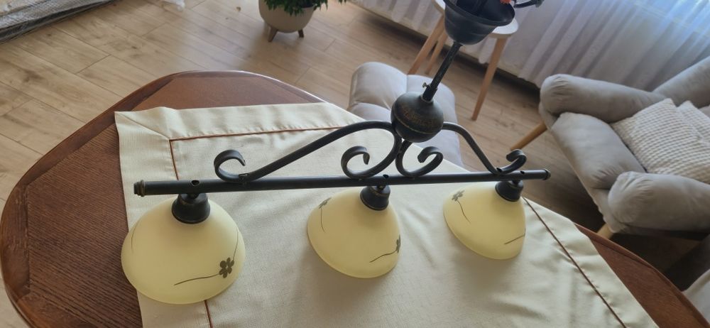 2 lampy I 2 kinkiety