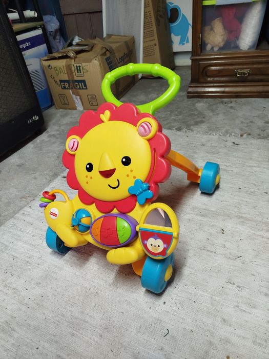 Andador,mota,guarda de cama,brinquedo de berço