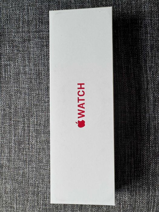 Apple Watch 9 45 mm Czerwony + pasek Nike na zmianę