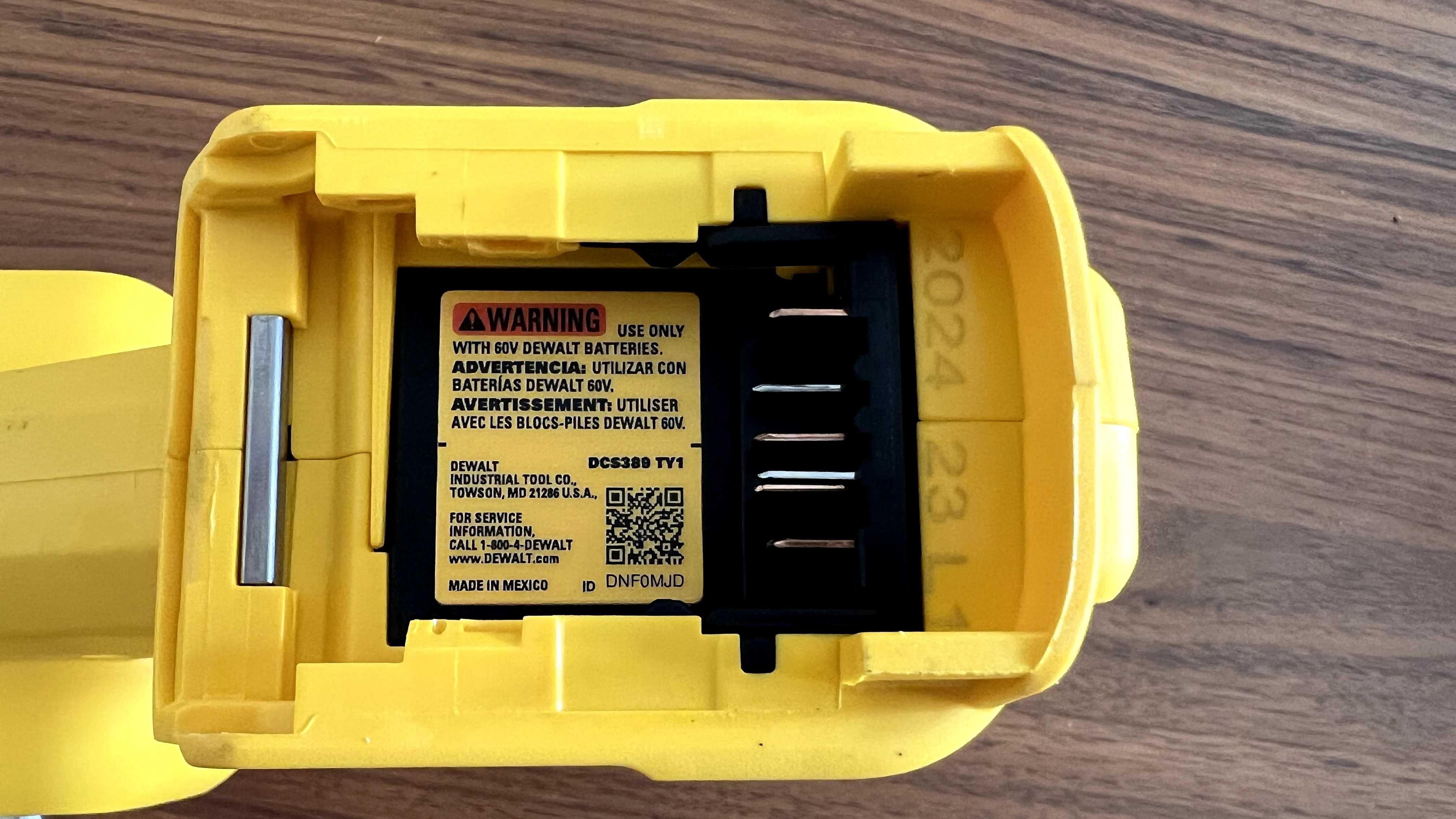 Безщіткова шабельна пила DEWALT DCS389B FLEXVOLT 60V MAX*