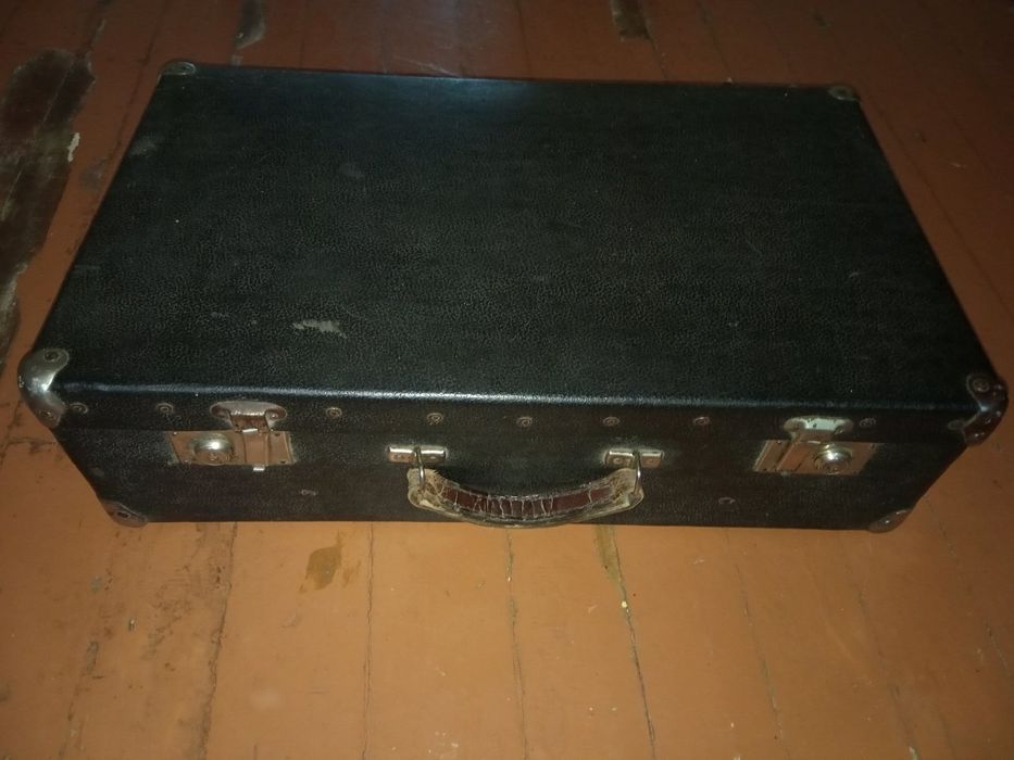 Валіза  вінтажна  срср