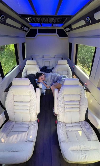 Пасажирські перевезення з України до Чехії)) ЩОДЕННО