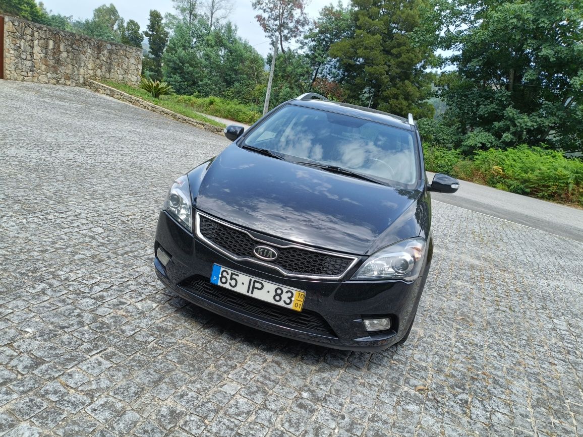 Kia Ceed SW 2010