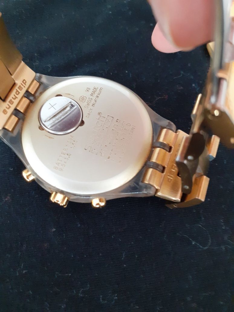 Relógio Swatch dourado original