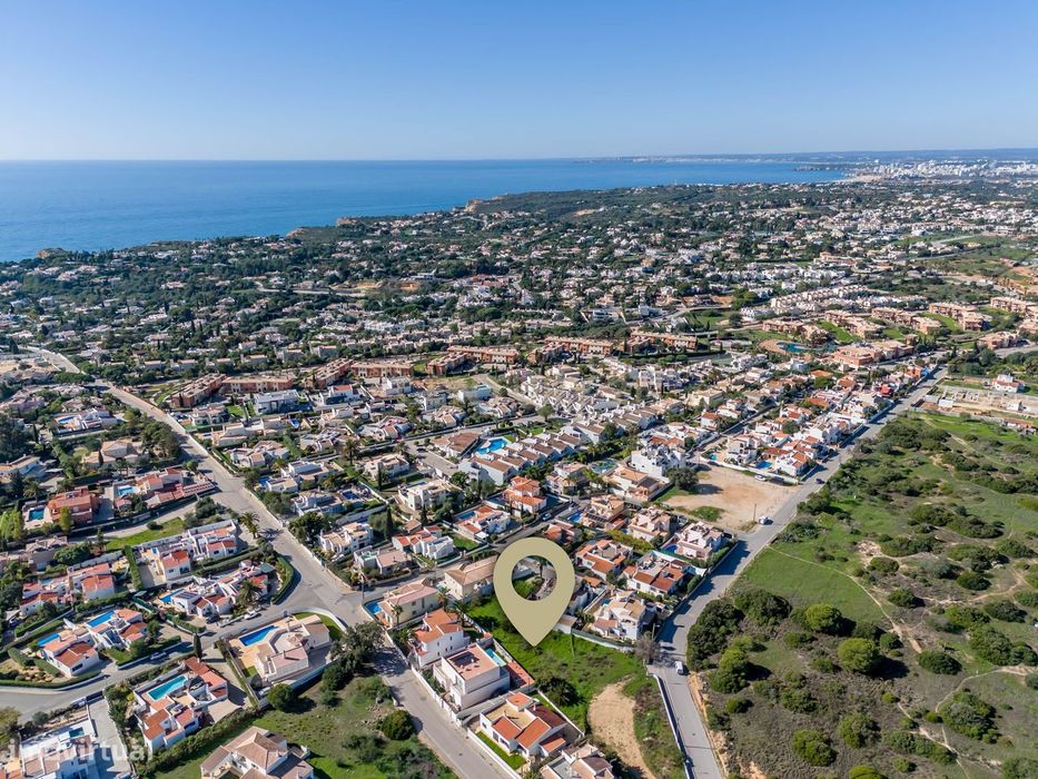 Lote de Terreno Exclusivo para Construção de Moradia em Carvoeiro, Lag