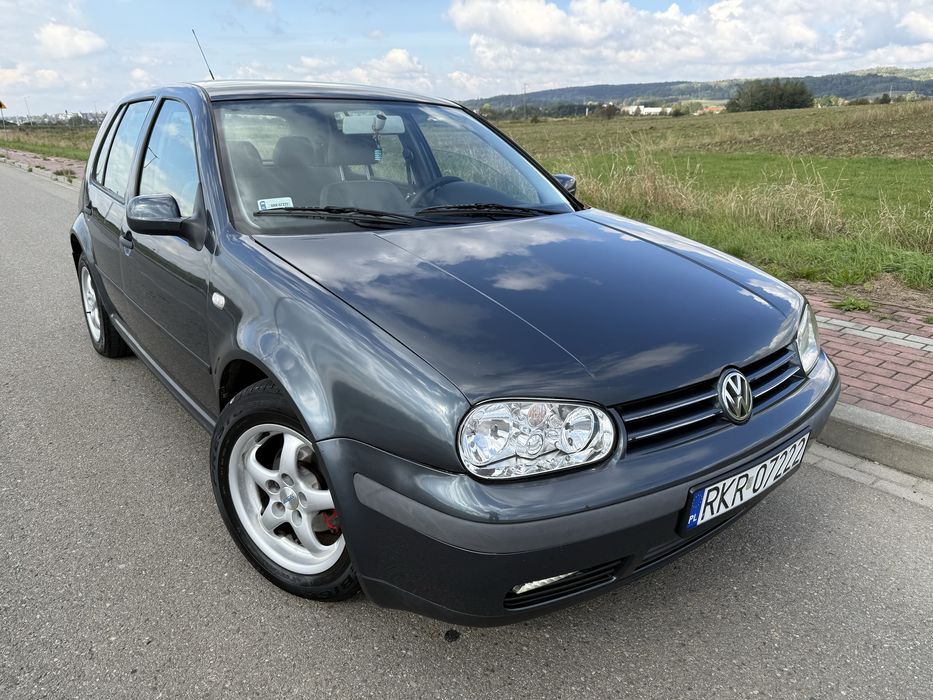 Volkswagen Golf 4 1.4B+LPG 75km 2002r