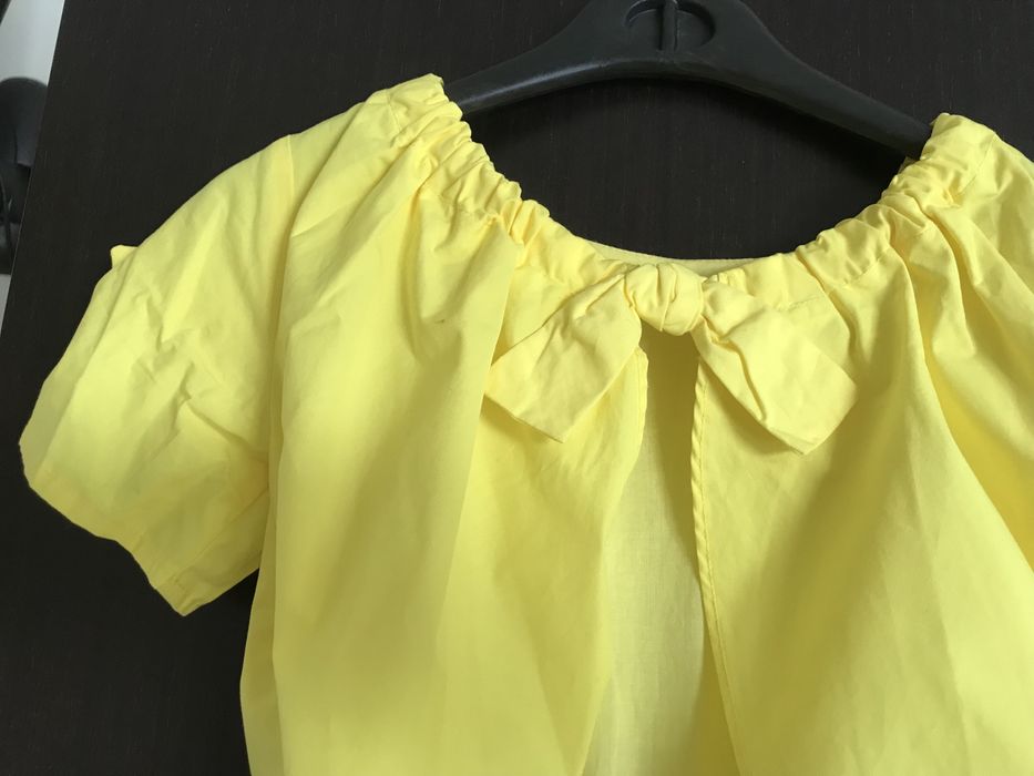 Dois Vestidos de menina, Zara 4/5 e 8 anos