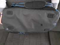Saco Adidas Azul e Preto