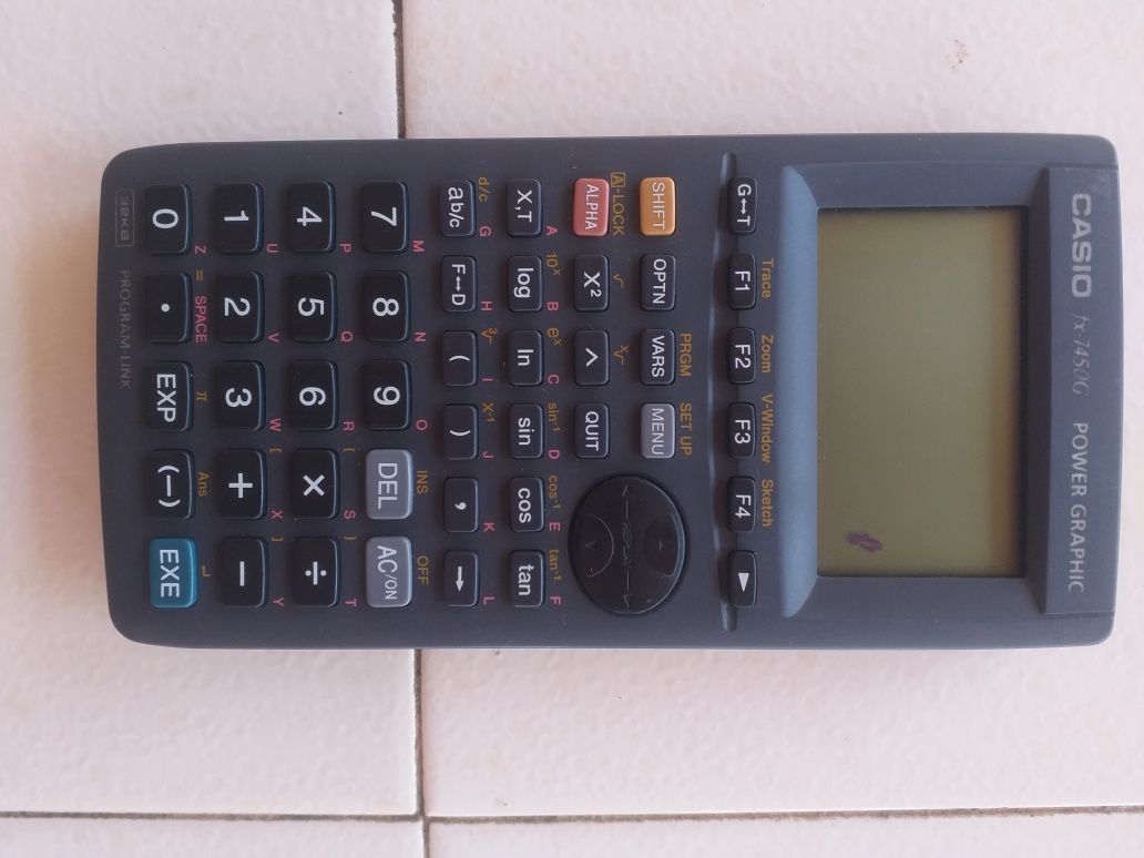 Calculadora gráfica Casio fx-7450G