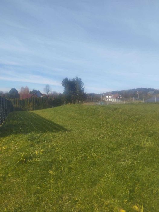 Działka na sprzedaż