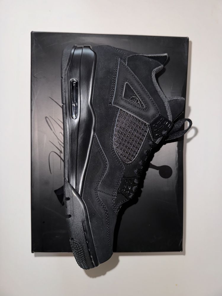 Air Jordan 4 Retro "Black Cat 2020" sneakers