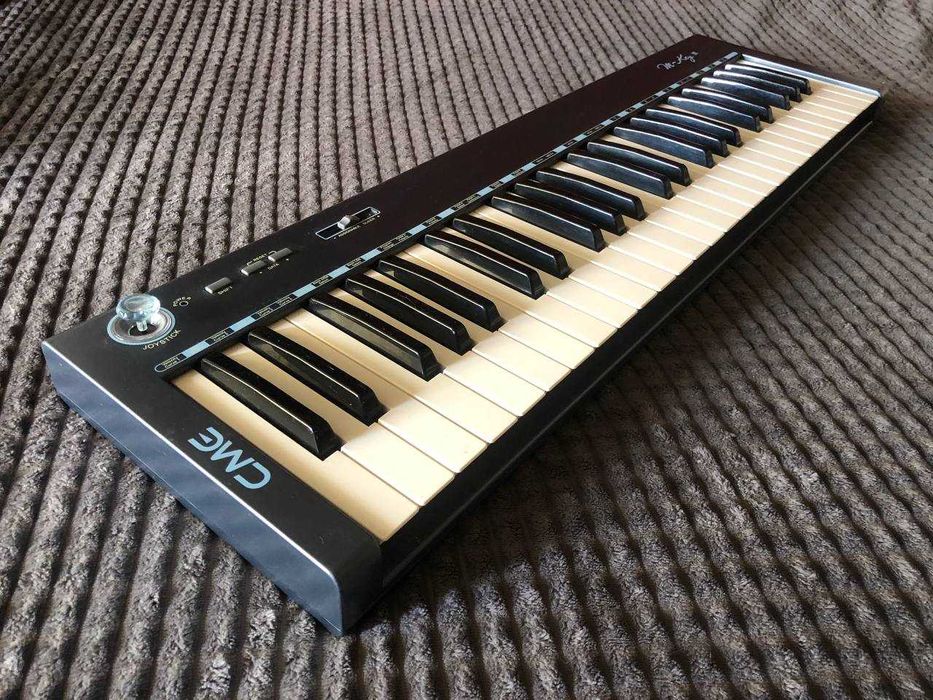 MIDI клавіатура CME M-Key