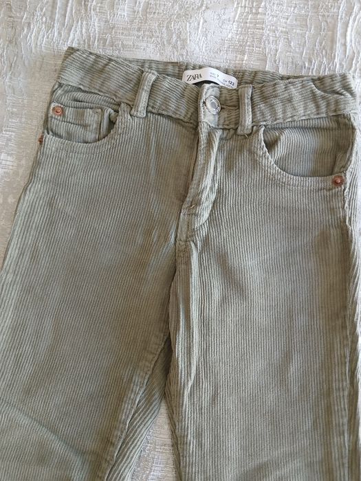 Calças de bombazine da Zara