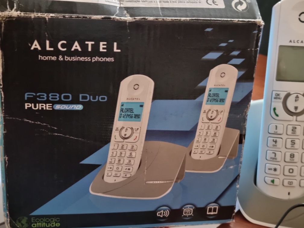 Telefony stacjonarne bezprzewodowe dwie słuchawki