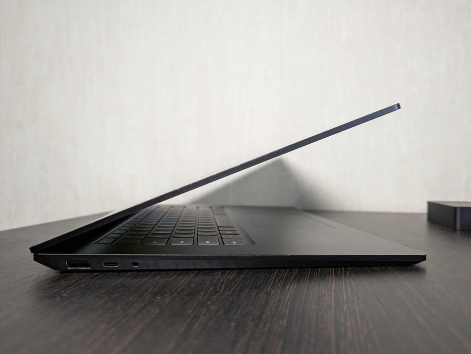 Microsoft Surface Laptop 4 15" Ryzen 7 16/512gb 8 ядер 16 потоків