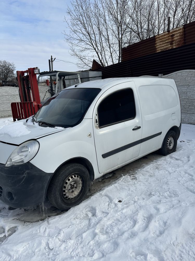 Разборка шрот Renault Kangoo Рено Кенгу 2007 2008 2010 2011 2012 2013